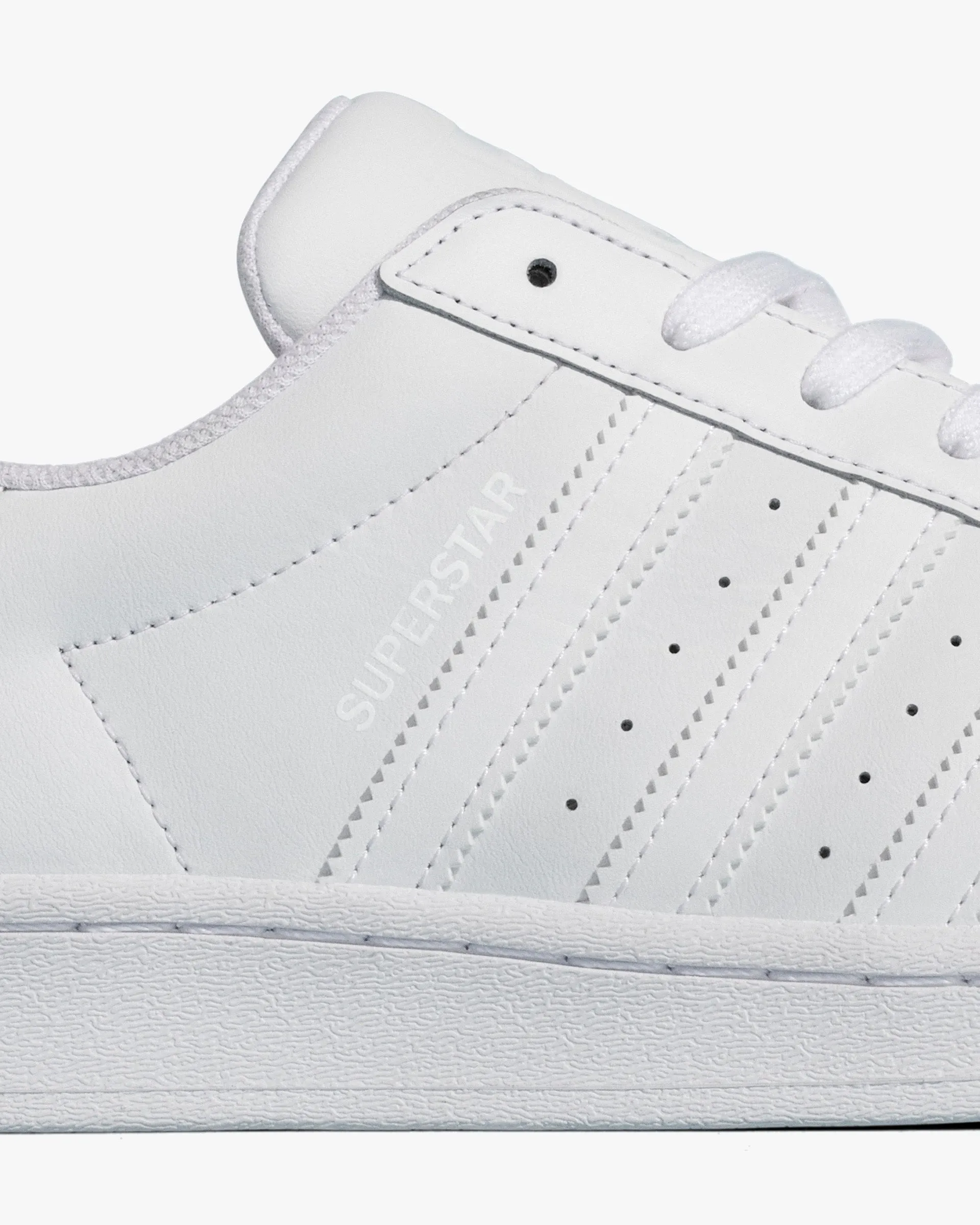 Adidas Superstar - All White