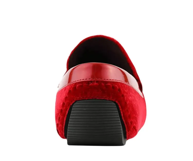 Crimson Velvet Elegance Men’s Flower Embossed Velvet Moccasins