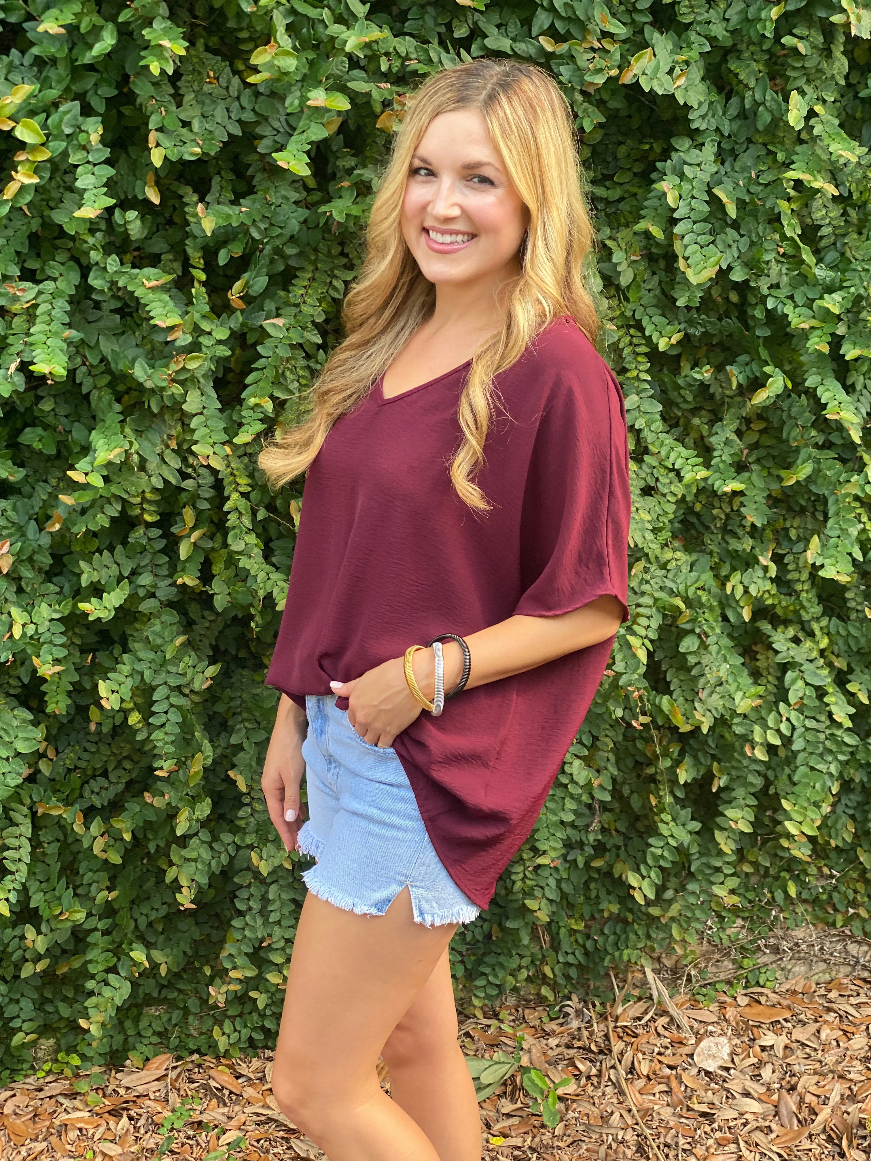 Flowy V Blouse- Burgundy