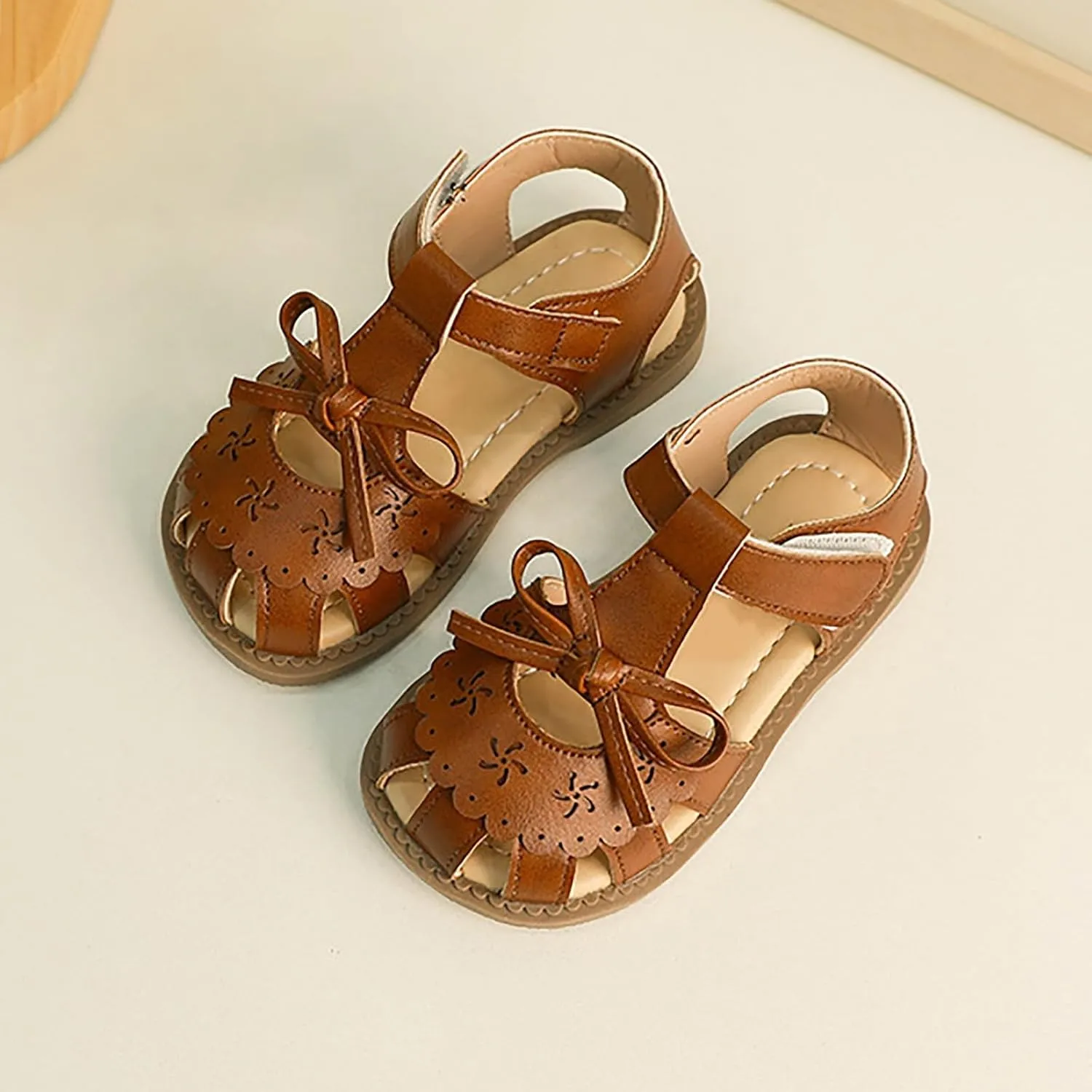 Girls Sandals Bowknot School Dress Shoes Open Toe Slip On Flat Sandals Anti-Slip Walking Shoes For Toddler
