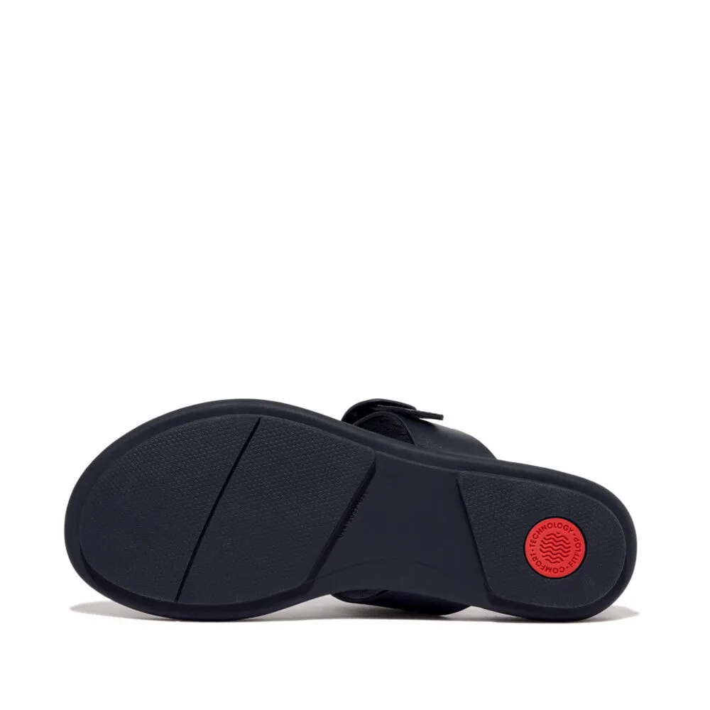 GRACIE Rubber-Buckle Leather Toe-Post Sandals