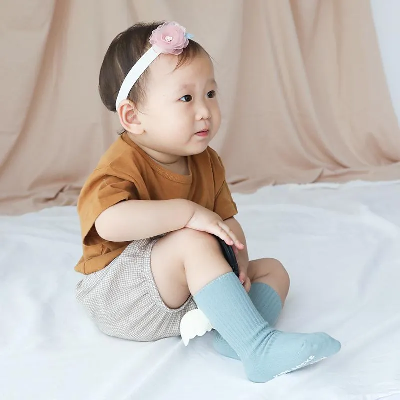 Knitted Angel-Wing Socks - Girls