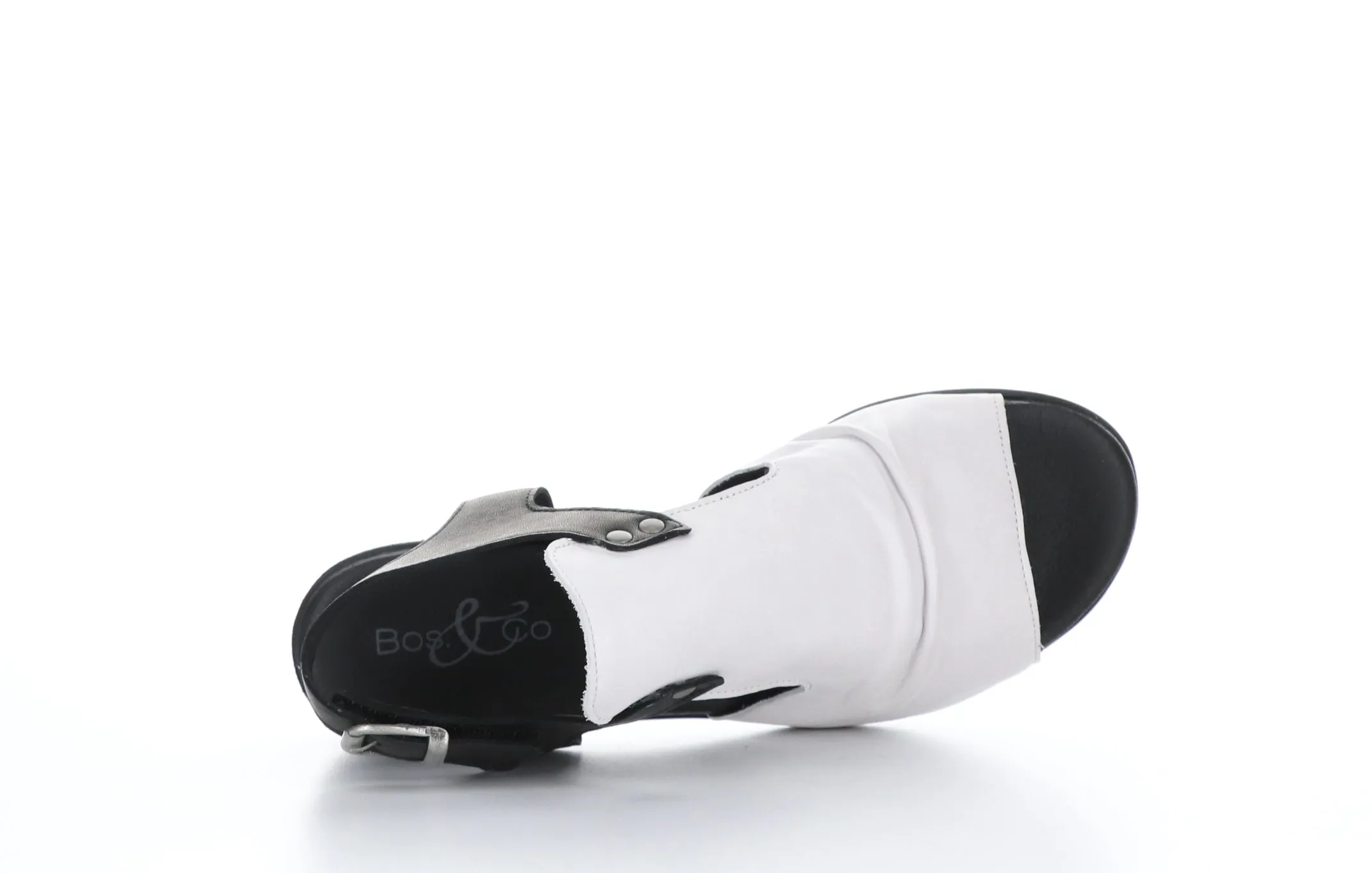 MATHIS White/Black Open Toe Sandals