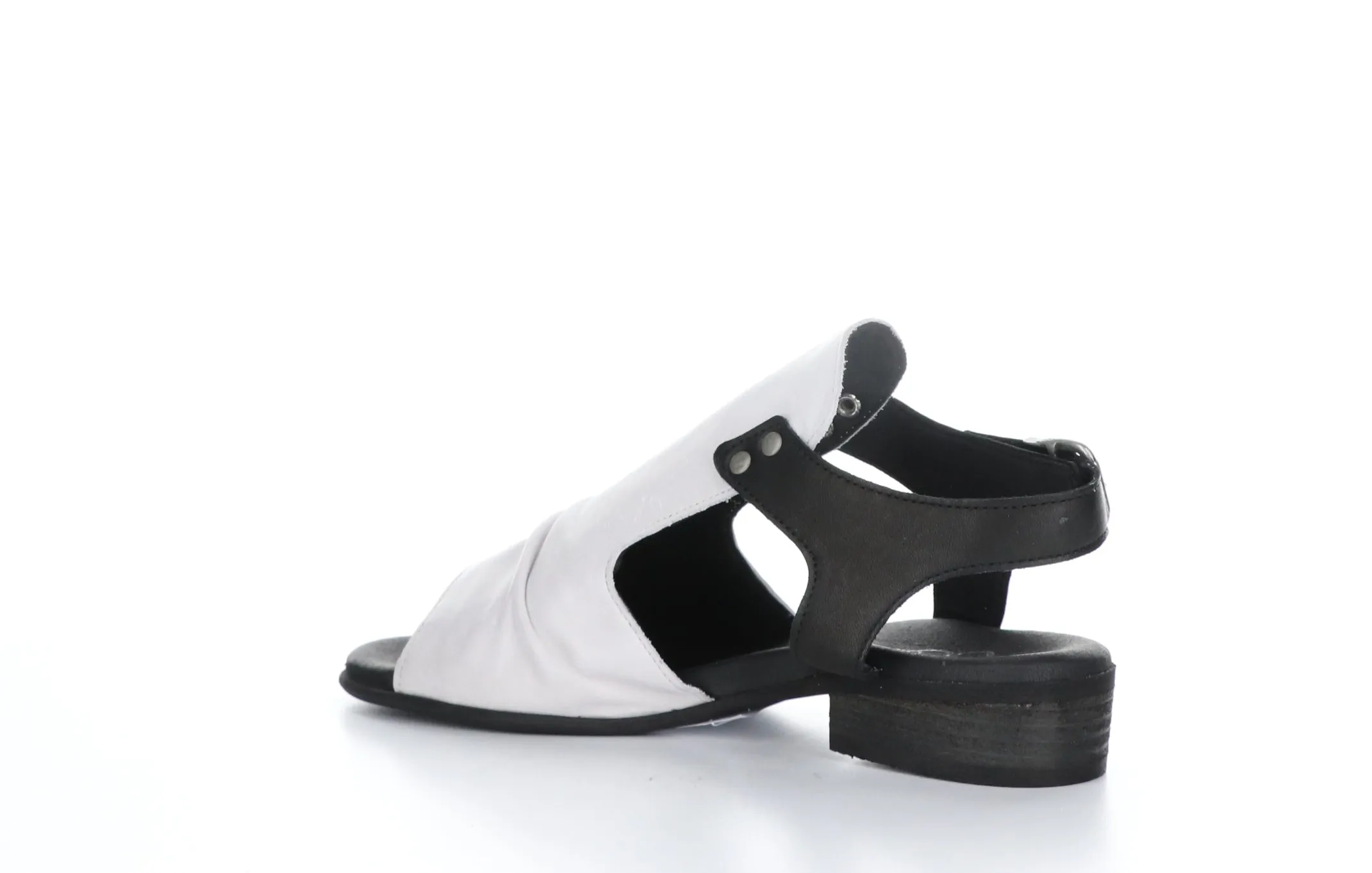 MATHIS White/Black Open Toe Sandals