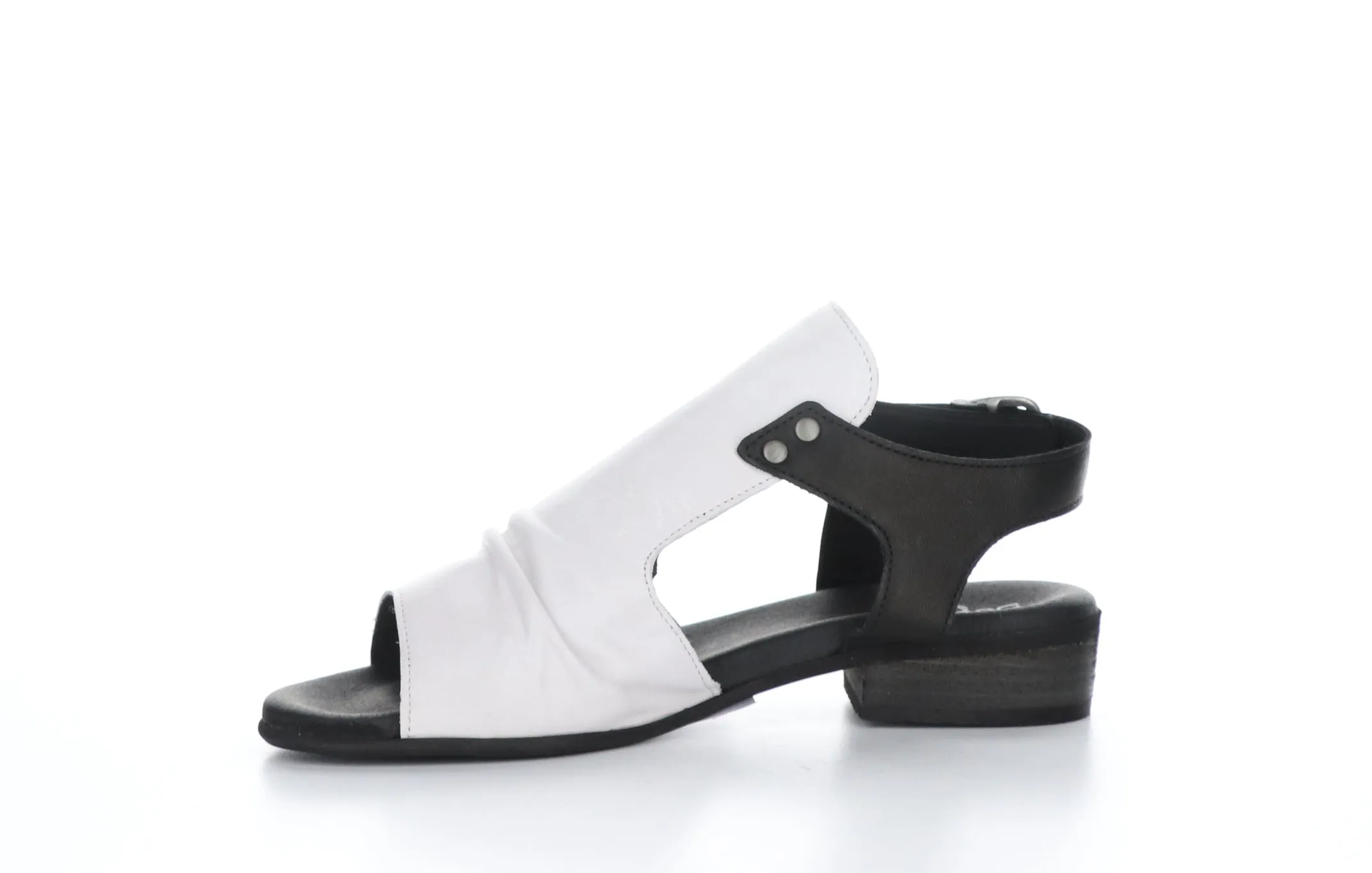 MATHIS White/Black Open Toe Sandals