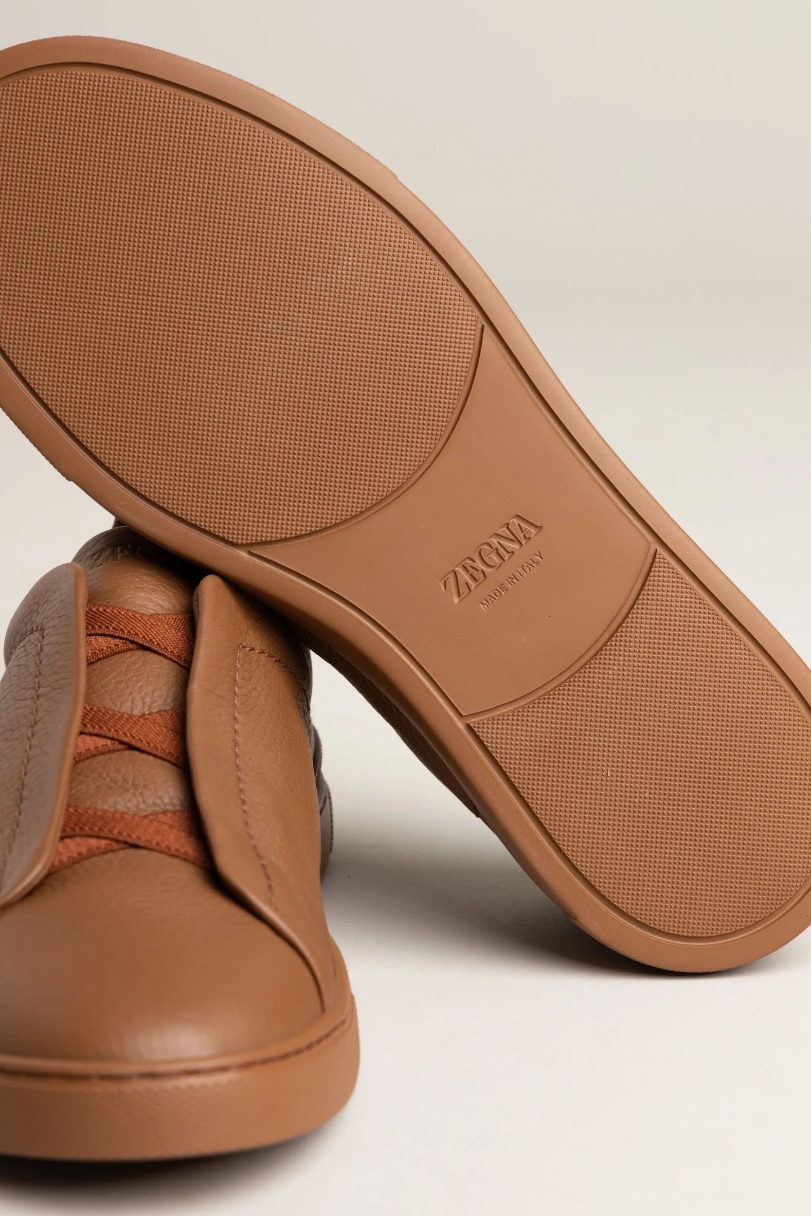 Pebbled Brown Triple Stitch™ Sneakers